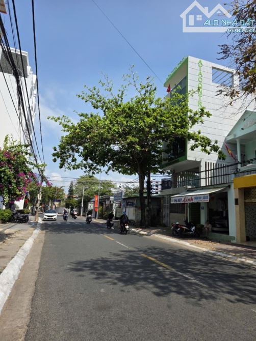 BÁN NHANH DÃY PHÒNG TRỌ NGANG 13.8M S=218M2 - KHU Á CHÂU BÃI SAU VŨNG TÀU GIÁ 25 TỶ