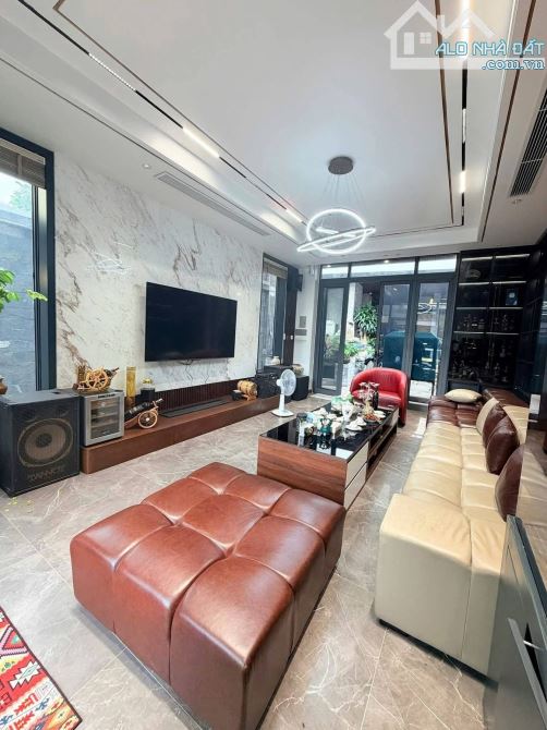 Bán Biệt Thự 4 tầng- an trực- Hồng bàng- giá 14,5 tỷ- 273m2
