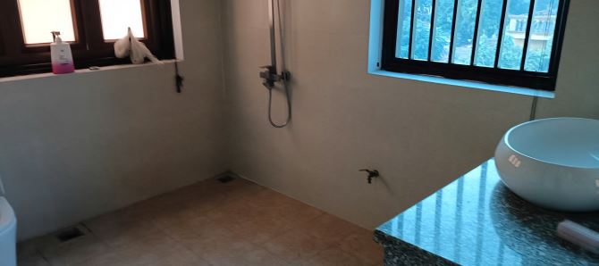 Bán căn biệt thự vip với nội thất đẹp khu tiên sơn DT 500m2,mt17m,hướng ĐN,giá 24 tỷ