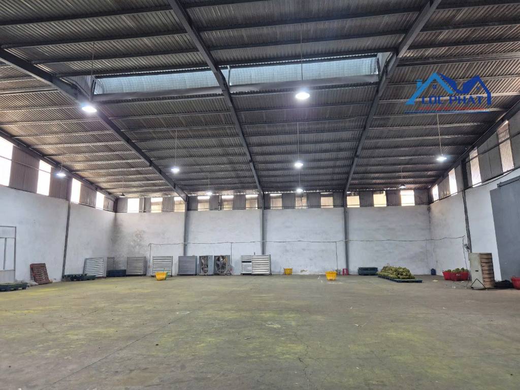 Bán nhà Xưởng tại Long Khánh Đồng Nai, dt 8300m² giá chỉ 95 tỷ