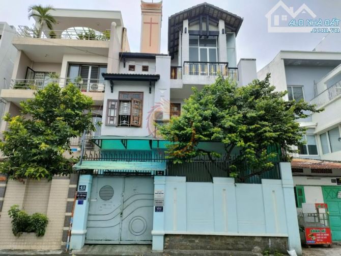 60 tỷ! Bán căn biệt thự rẻ nhất phường Tân Định Quận 1 - 8.4x18m CN: 152.9m2 - 3 Tầng