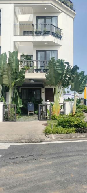 Bán Biệt Thự Salacia Villas Phú Mỹ, 4 Tầng, 110m², Chỉ 7.8 Tỷ