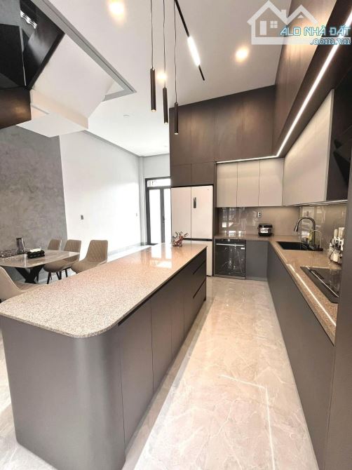 Chính chủ bán nhà Xuân Đỉnh - sát Ngoại Giao Đoàn - 35m2 - nhỉnh 8 tỷ