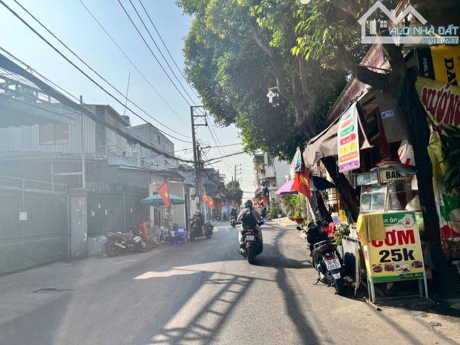 Bán Nhà Xưởng Phạm Văn Bạch 630m2 15x42 chỉ 54 tỷ Phường 15, Tân Bình