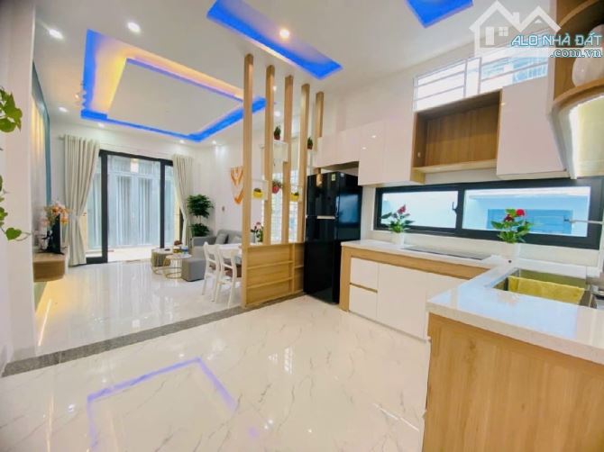 LÔ GÓC 2 MẶT KIỆT NGUYỄN TRI PHƯƠNG NGAY ĐƯỜNG CHÍNH CHỈ 4 TỶ X