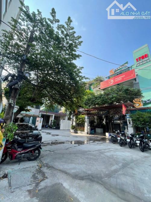165 tỷ! Bán khuôn đất hiếm 393m2 hẻm 179 Hai Bà Trưng P6 Quận 3 - Hầm 3 Tầng (407tr/m2)