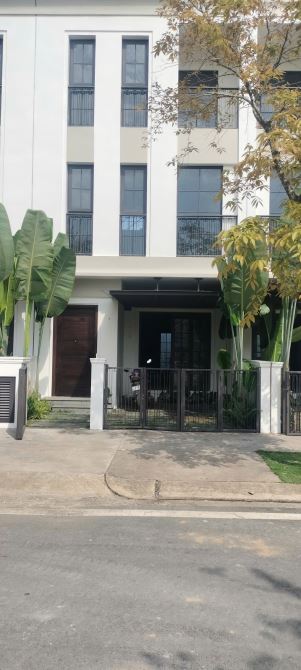 Bán Nhà Phố Biệt Thự Salacia Villas Phú Mỹ, CK Khủng, Gần Cao Tốc Biên Hòa Vũng Tàu, Sân B