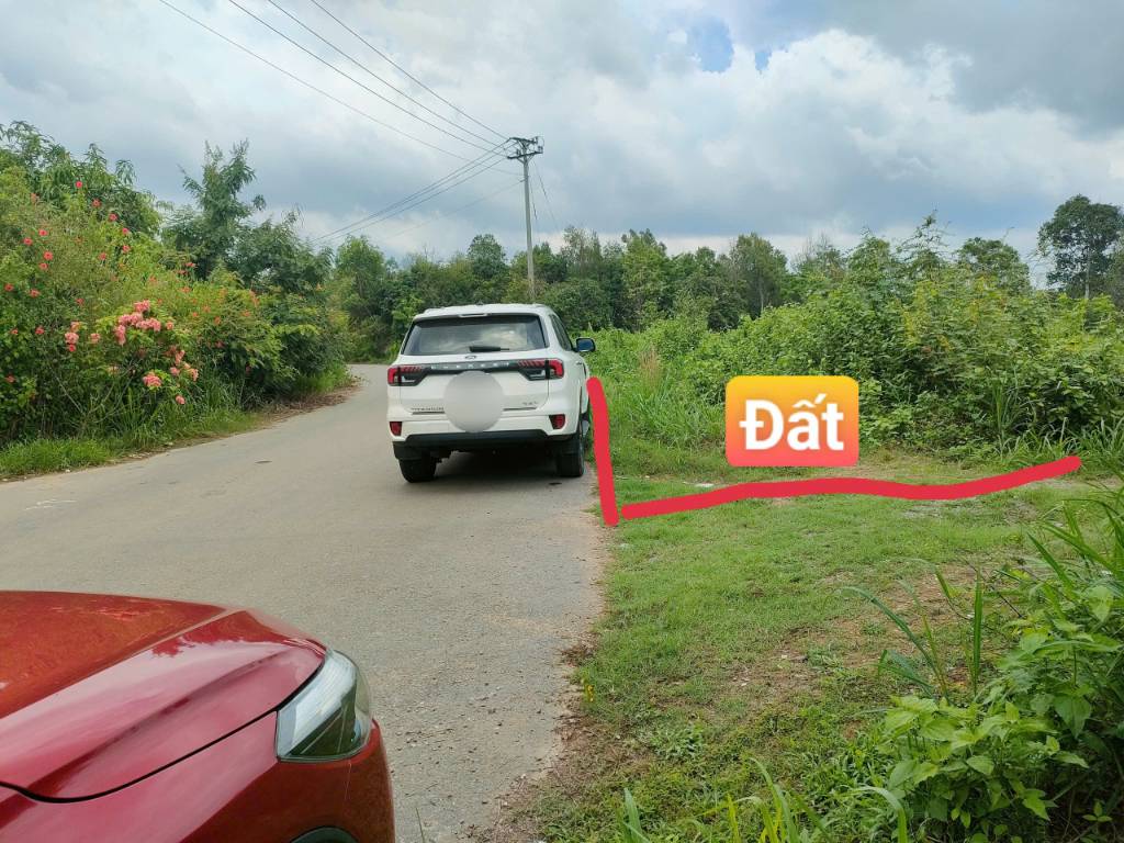 Bán lô đất Xã Phú Ngọc, Định Quán, thổ cư 218m2 lô góc 2 mặt tiền đường nhựa