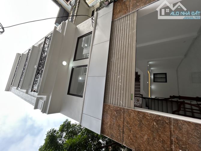 BÁN NHÀ LIÊN NINH – THANH TRÌ – 45M² – 5 TẦNG – NHÀ MỚI – ĐÓN SÓNG GA NGỌC HỒI