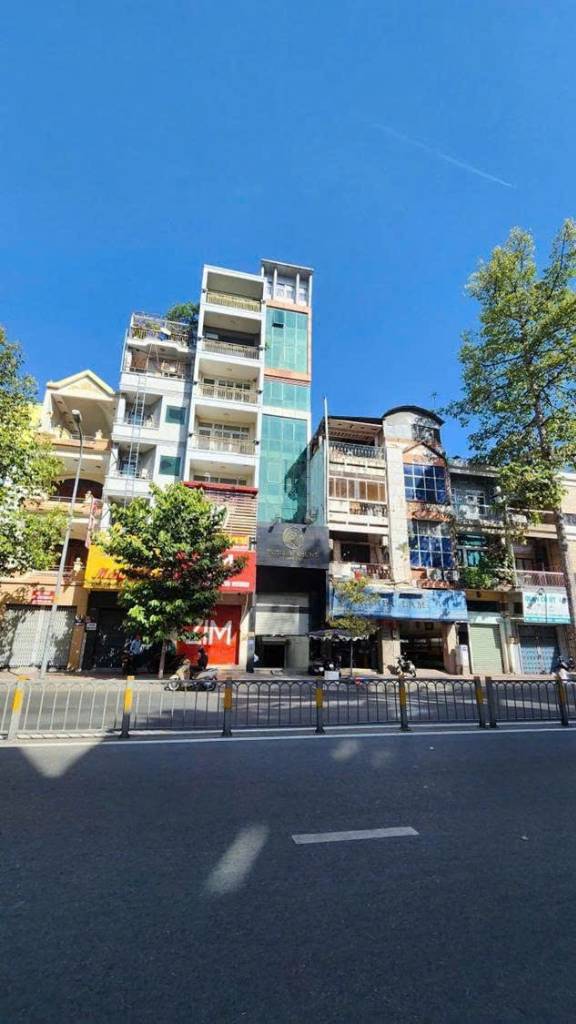 Bán nhà mặt tiền Trần Phú, An Đông Plaza Quận 5, 4x28m CN 108.4m2, hầm 10 tầng HDT 90tr/tháng