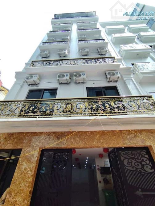 Bán Tòa CCMN Dòng Tiền Cực Đỉnh Phố Hạ Yên Quyết, HN DT 136m2 x 32P. Giá Rẻ.