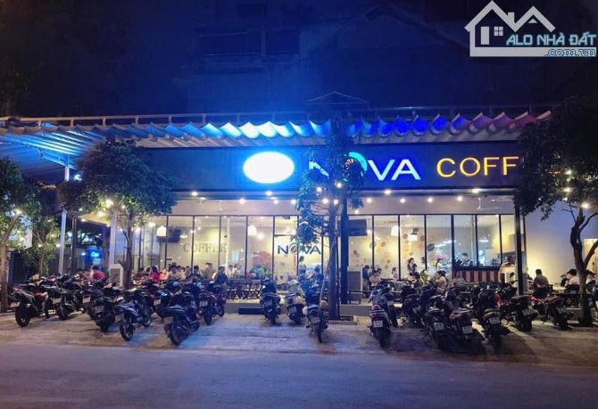 Giảm 11 tỷ bán gấp trong tuần Góc 2MT Trần Văn Kiểu, Quận 6, DT 11x22 , Giá bán 39 tỷ