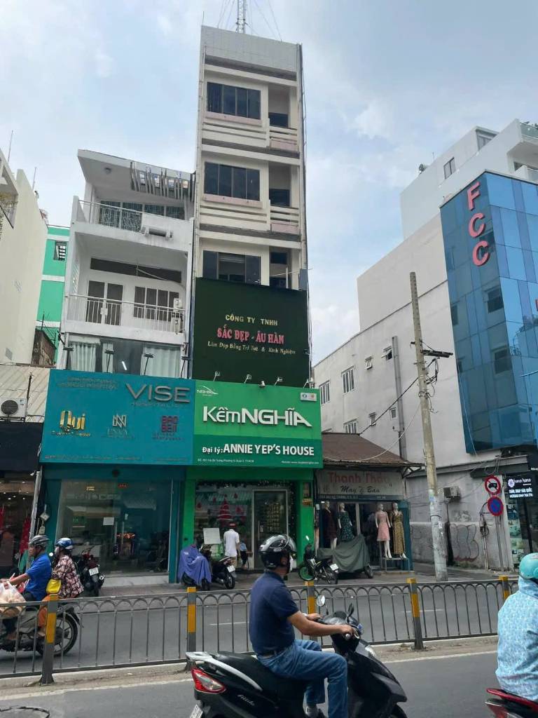 BÁN NHÀ MẶT TIỀN HAI BÀ TRƯNG QUẬN 3, VỊ TRÍ KINH DOANH, CÓ DÒNG TIỀN