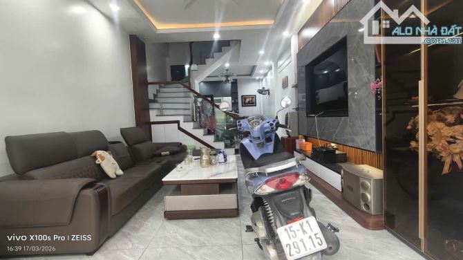 BÁN NHÀ 4 TẦNG KHU HIM LAM HÙNG VƯƠNG – HỒNG BÀNG, HẢI PHÒNG | ÁP GÓC – VIEW CÔNG VIÊN
