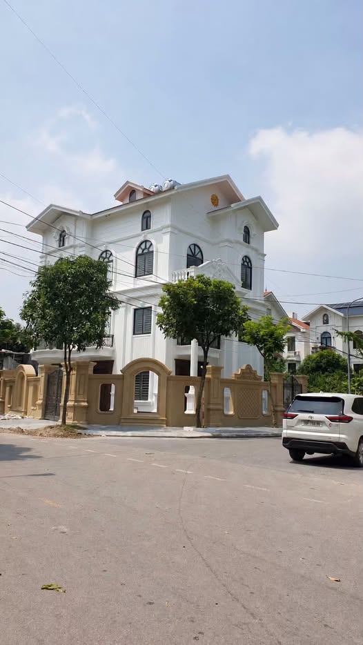 Biệt thự cao cấp