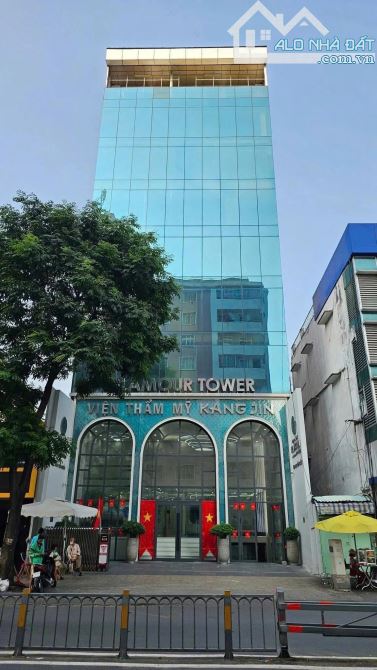 BÁN NHANH TOÀ VĂN PHÒNG VĂN TIẾN DŨNG, 305M2 × 7 TẦNG, MT 16M, DT 250 TRIỆU/THÁNG, 153 TỶ