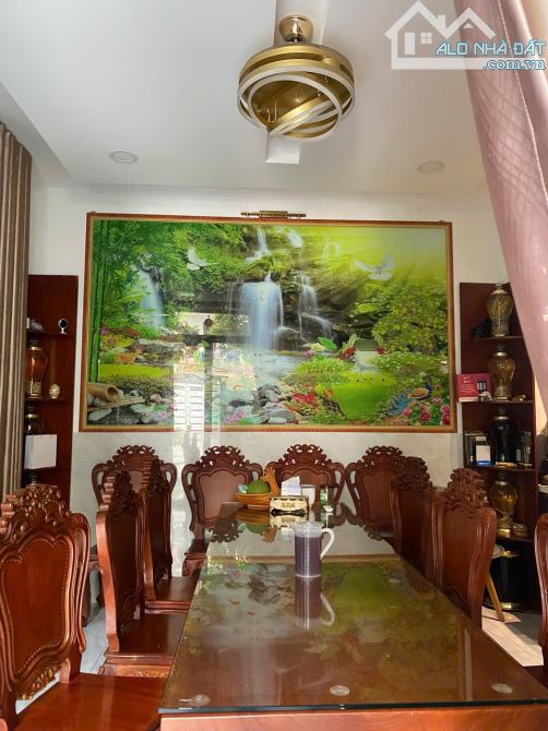 BIỆT THỰ NỘI KHU TRẦN NÃO – AN KHÁNH Q2 – 15x15 – 212M² – CÁCH MẶT TIỀN 100M – HÀNG HIẾM