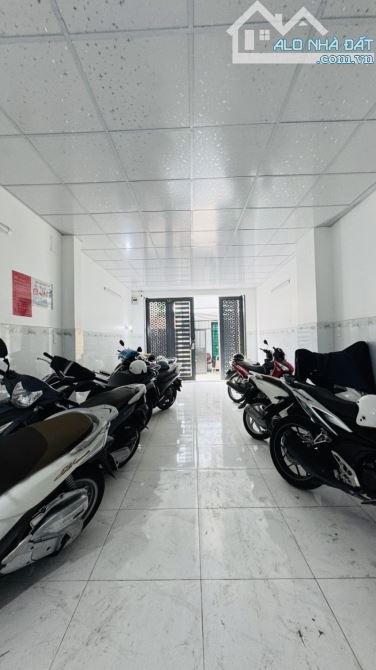 Bán nhà trọ, căn hộ dịch vu Bình Tân, Miếu Gò Xoài, 80m2, 4 lầu, thang máy, 45 triệu/tháng