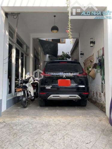 🏡 NHÀ PHÂN LÔ – LƯNG TỰA NÚI VI BA – ĐƯỜNG 8M ✨