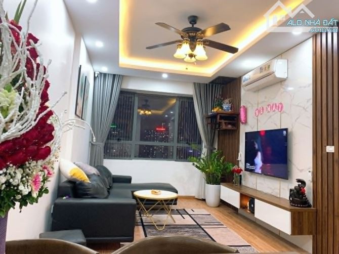 🏡 Bán căn hộ HH Thái Hà – Bộ Công An – View hồ 75m² | 2 ngủ – 2 vệ sinh, full nội thất