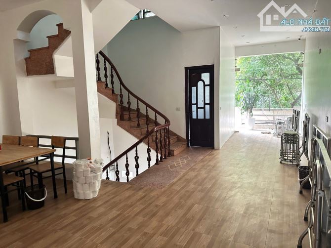 Bán Nhà 3 Tầng Yna, Kinh Bắc, Nhìn Vườn Hoa Xuân Diệu, Gần Ngô Gia Tự, Mt 6.3m Giá 10.5 Tỷ
