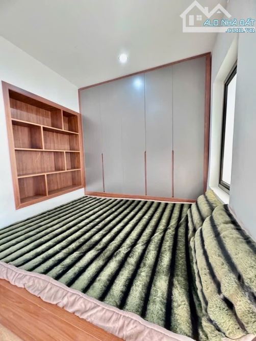 Cần bán nhanh căn hộ tập thể Phương Mai, 60m, 2 ngủ, diện tích sổ rộng, chỉ 3x tỷ.