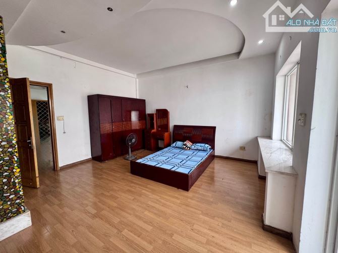 BÁN CĂN HỘ MẶT TIỀN QUẬN 3 GIÁ CHỈ 3 TỶ 52m2