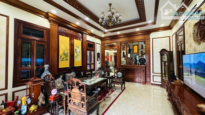 Biệt Thự 3 Tầng x 300m Khu Đằng Hải LHP. Giá 23.8 tỷ