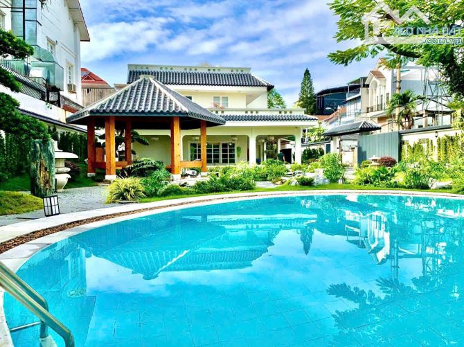CHÍNH CHỦ BÁN BIỆT THỰ THẢO ĐIỀN SIÊU ĐẸP HỒ BƠI SÂN VƯỜN TIỂU CẢNH - NGANG 51M - ~1000M2