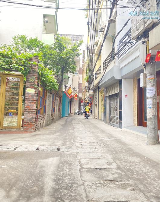 🎯Hàng Xóm Công Viên Hoà Bình - Ô Tô Vào Nhà- 6 Tầng Thang Máy- 13.x Tỷ