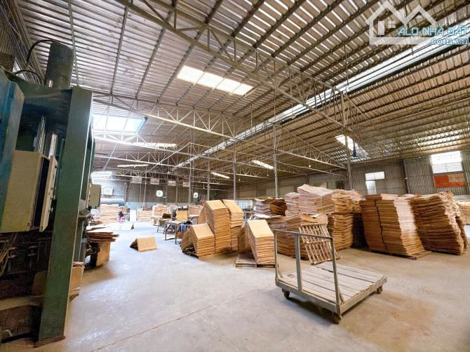 BÁN RẺ 4400m2 KHO, NHÀ XƯỞNG, CÔNG TY XÃ THIỆN TÂN, VĨNH CỬU, TP ĐỒNG NAI, SỔ HỒNG ĐẨT SKC