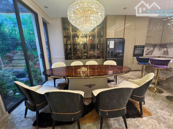 🔥 SIÊU PHẨM VILLA HOÀ XUÂN – NGANG 10M, KHU VIP GẦN SUNNEVA ISLAND 💥