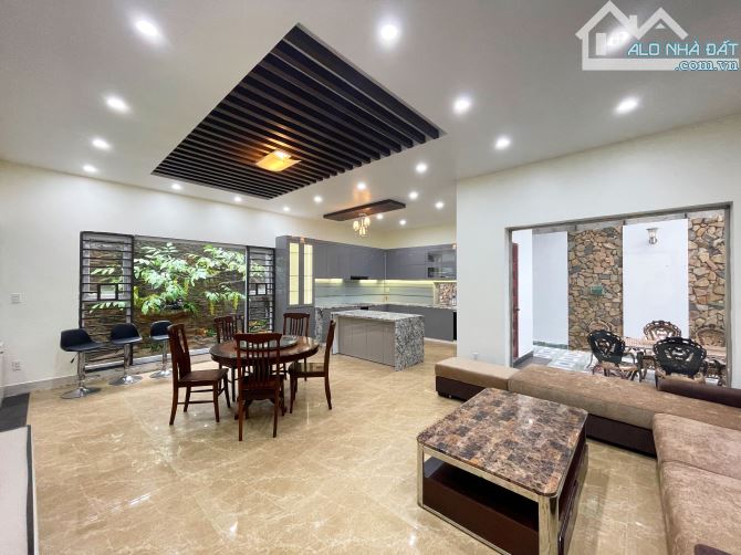 Biệt thự mặt đường Đằng Hải tuyến 3 LHP - 263m2 - Thích hợp vừa ở vừa kinh doanh