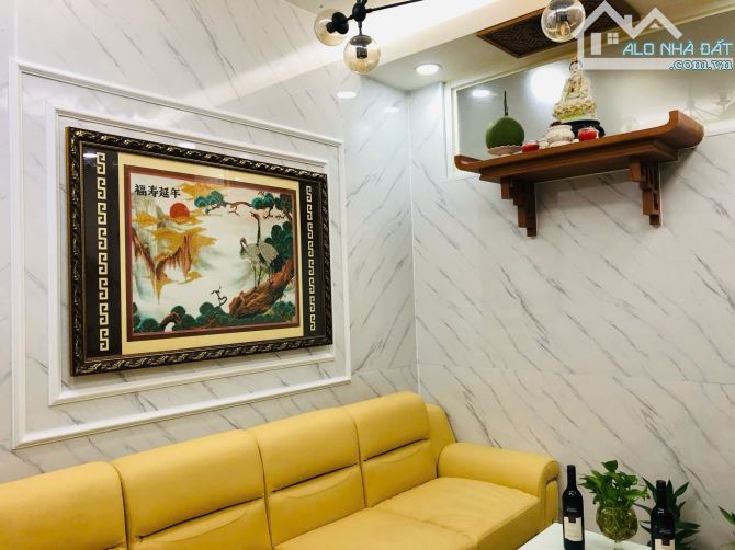 Bán chung cư Pegasus, 82m2, 2pn, full nội thất đẹp, sổ sẵn, chỉ 2,9tỷ