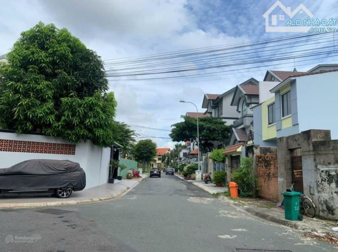 Bán biệt thự 2MT Khu Vip Giang Văn Minh P.An Phú Q2 DT: 13x20m- vị trí cực đẹp- chỉ 62 tỷ.