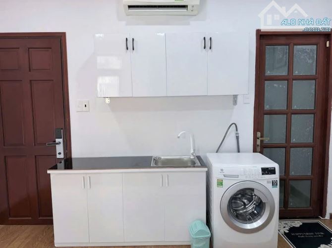 Bán CHDV 9pn, 9wc thu nhập 50tr/thg p2 tân bình chỉ 18 tỷ