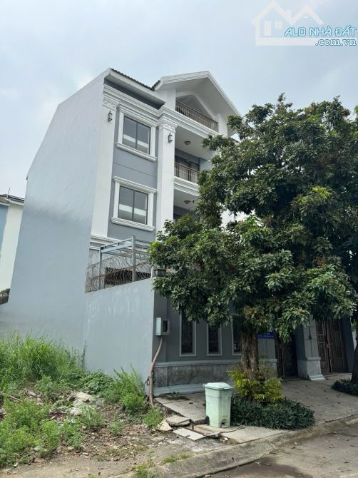 32 tỷ! Bán Biệt thự cực đẹp Đặng Thùy Trâm, Bình Thạnh - 10x20m - 3 Tầng