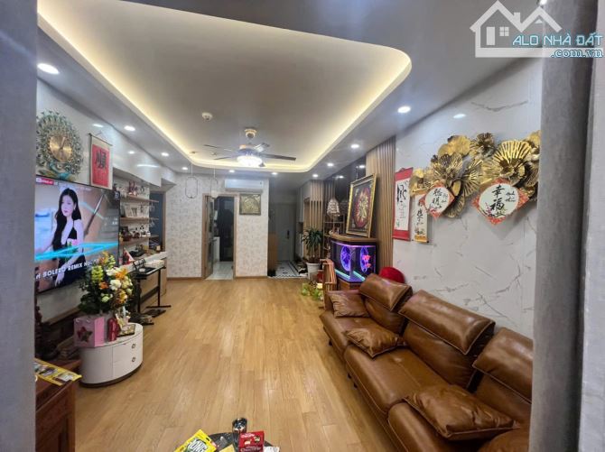 Bán căn hộ Chelsea Park, 100m2 2PN, full nội thất