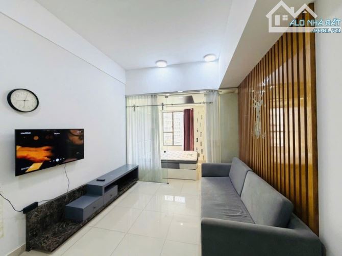 Bán Căn hộ chung cư RiverGate Quận 4 - 38m2 Full Nội Thất - View Sông Bến Nghé - Sát Q1