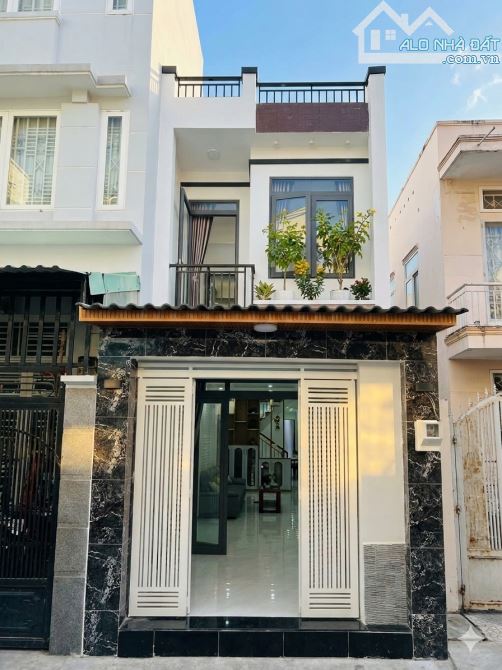 QUẬN 7 – 6 TỶ 9 - NHÀ MỚI 2 TẦNG - 78m² - 4PN - NGAY UBND PHÚ THUẬN