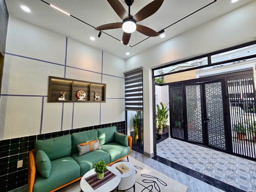 BÁN NHÀ THỐNG NHẤT GÒ VẤP, 3 TẦNG 4PN 50M2, HẺM XE HƠI, NHỈNH 6 TỶ