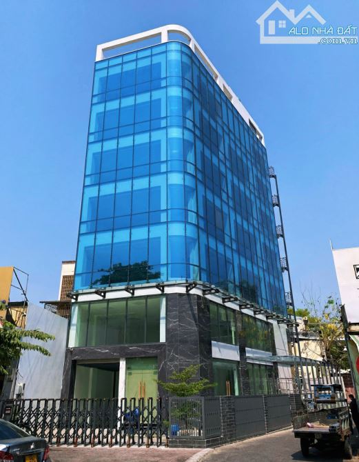 Bán Toà Nhà Văn Phòng Quận Bình Thạnh.DT8,2x24m.Giá 115 tỷ