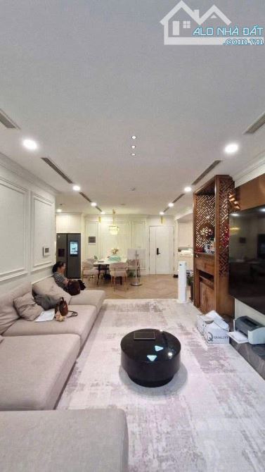 SIÊU PHẨM CĂN HỘ HẠNG SANG MIPEC XUÂN THUỶ - TRUNG TÂM CẦU GIẤY - LÔ GÓC RẤT THOÁNG - KHU