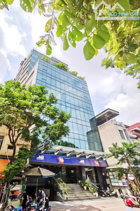 Bán nhà mặt phố Kim Đồng, DT 150m2 x 10 tầng, mặt tiền 8.5m, thuê 250 tr/ th.