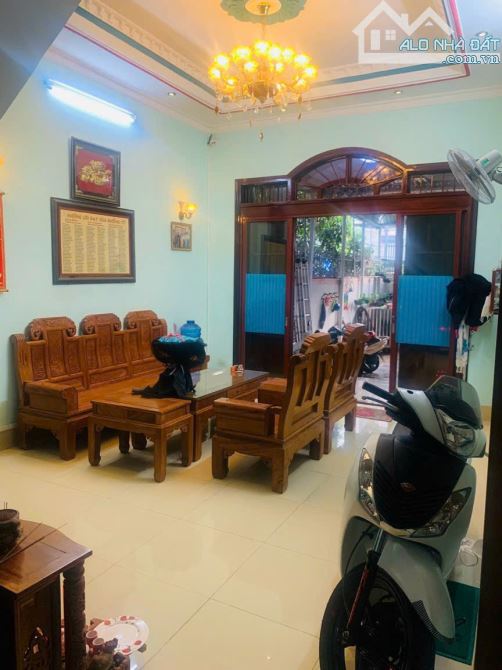 BÁN BIỆT THỰ MẶT TIỀN NGUYỄN KIM – PHƯỜNG 4 DIỆN TÍCH 184M² – GIÁ 23 TỶ