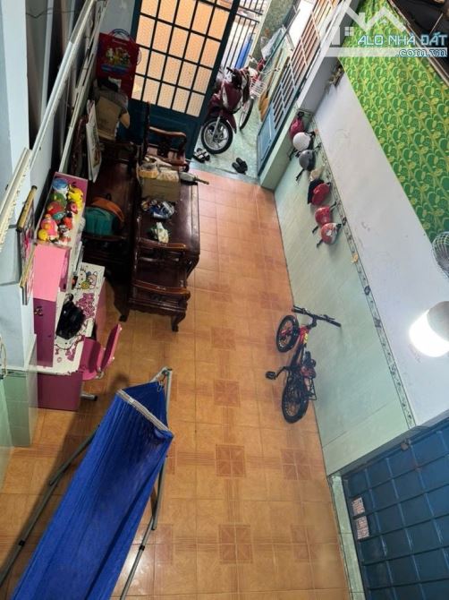 Nhà hẻm xe tải-Phan Văn Hớn q12-4m x 31m-14tr/tháng-Nhỉnh 7 ty TL