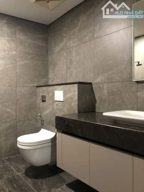 Căn Góc 2MT Crystal Riverside Quận 7