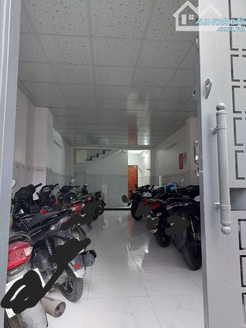 Bán nhà CHDV 24/9/2A Miếu Gò Xoài,4x20m, 5 tầng, 13 phòng, có thang máy