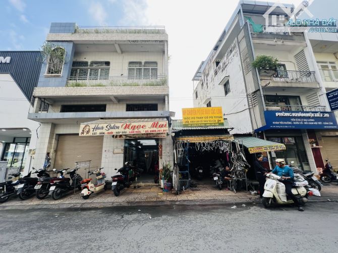 Siêu phẩm Quận 5, mặt tiền đường Phó Cơ Điều cách BV Chợ Rẫy 300m, DT:5 x19m, nở hậu 8m.