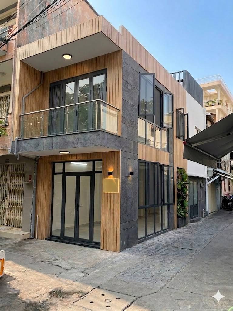 Bán nhà 2 Tầng Hẻm Nguyễn Biểu, Quận 5, Diện tích 3.3 x 11m, giá 6,2 Tỷ